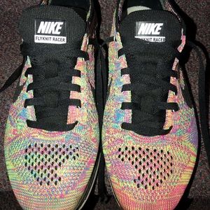 Nike Flyknit Racers